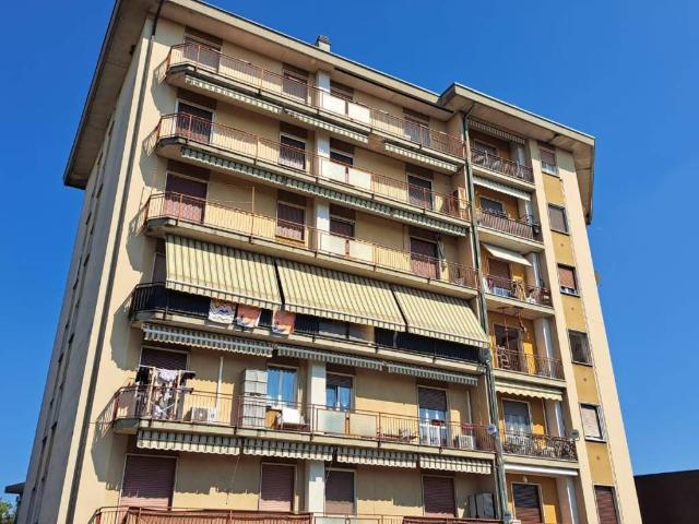 Appartamento in vendita a Caronno Varesino VA