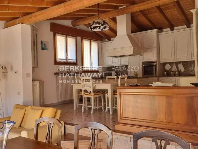 Appartamento in vendita a Carate Urio CO