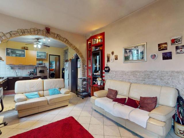 Appartamento in vendita a Carate Brianza MB