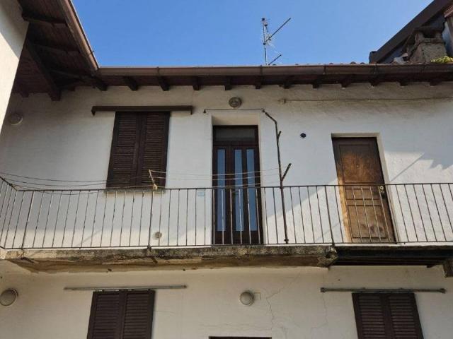 Appartamento in vendita a Carate Brianza MB
