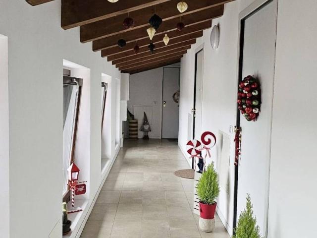 Appartamento in vendita a Carate Brianza MB