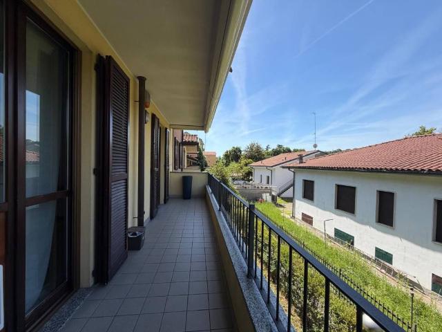 Appartamento in vendita a Carate Brianza MB