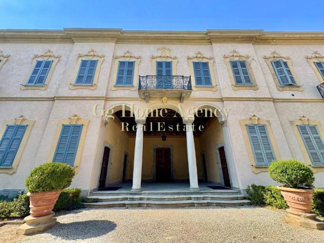 Appartamento in vendita a Carate Brianza MB