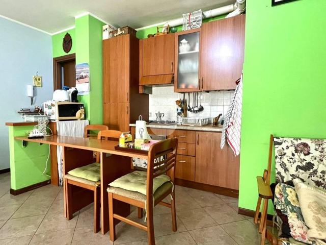 Appartamento in vendita a Carate Brianza MB