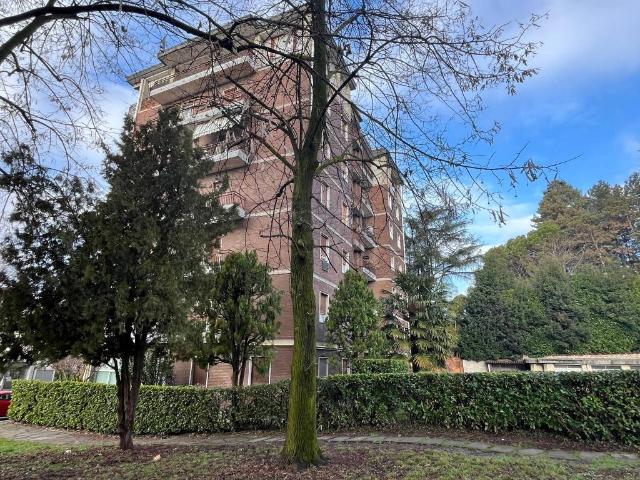 Appartamento in vendita a Carate Brianza MB