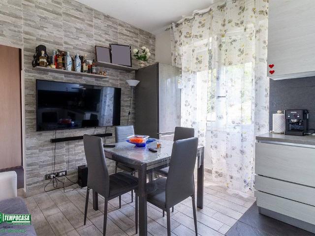 Appartamento in vendita a Carate Brianza MB