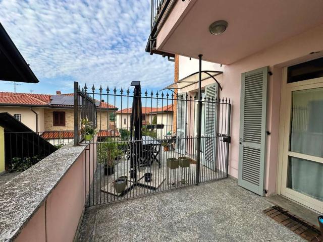 Appartamento in vendita a Carate Brianza MB