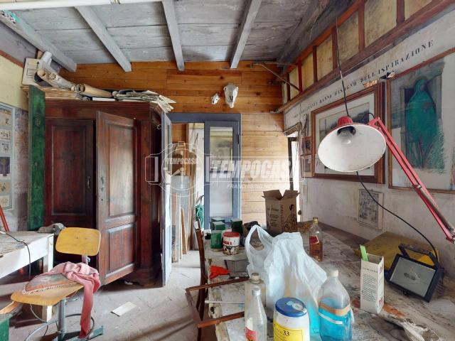 Appartamento in vendita a Carate Brianza