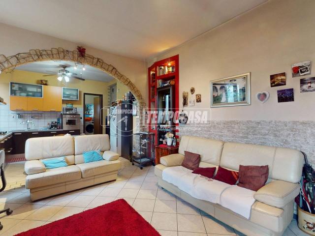 Appartamento in vendita a Carate Brianza