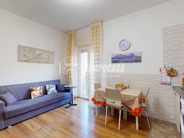 Appartamento in vendita a Carate Brianza