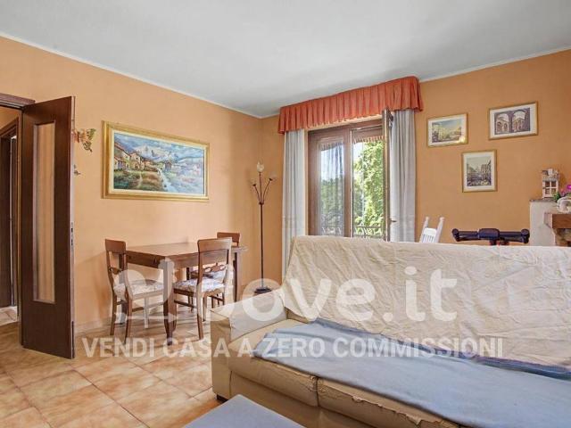 Appartamento in vendita a Caravate VA