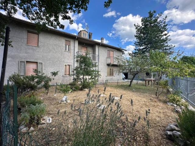 Appartamento in vendita a Caramanico Terme PE