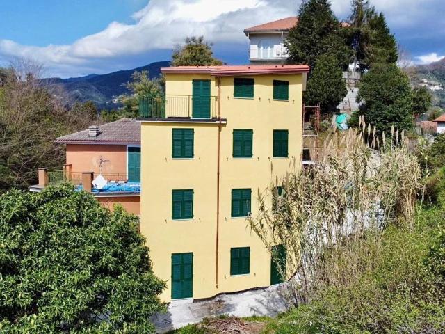 Appartamento in vendita a Carasco GE