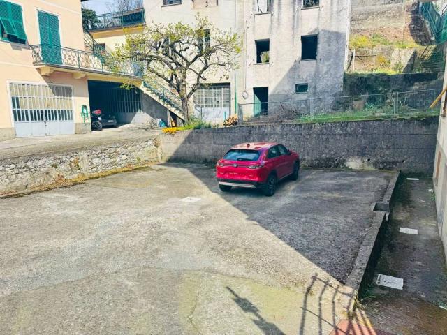 Appartamento in vendita a Carasco GE