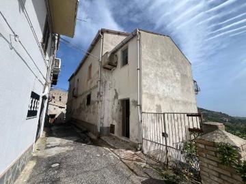 Appartamento in vendita a Careri RC