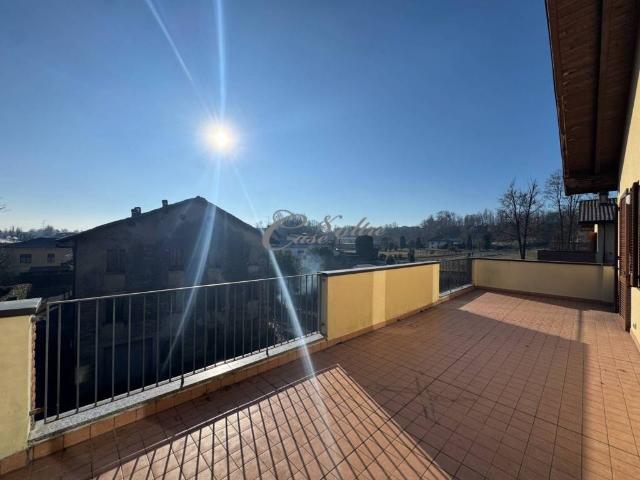 Appartamento in vendita a Carimate CO