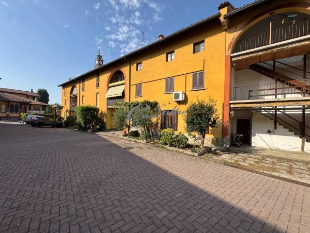 Appartamento in vendita a Carimate CO