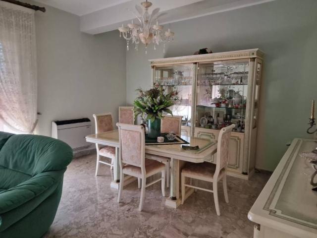 Appartamento in vendita a Carini PA