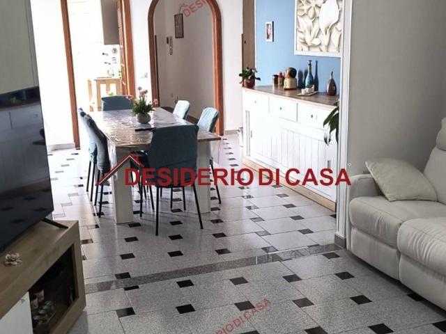 Appartamento in vendita a Carini PA