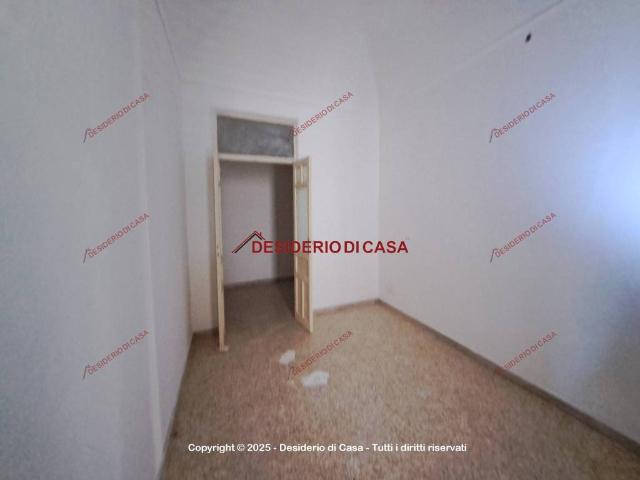 Appartamento in vendita a Carini PA