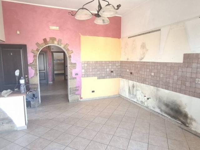 Appartamento in vendita a Carini PA