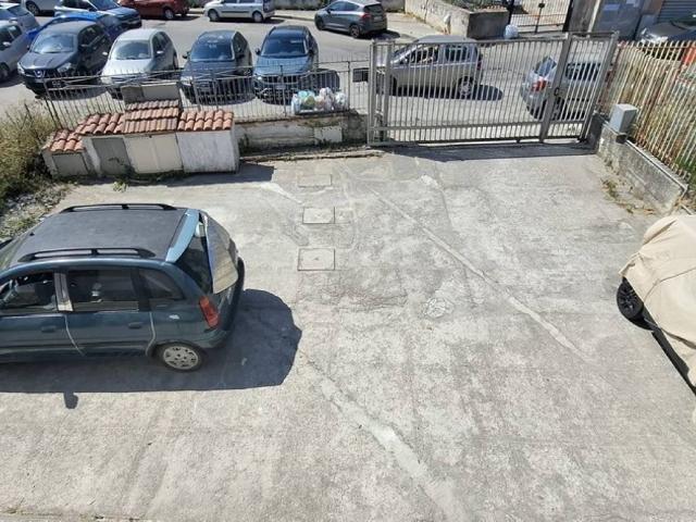 Appartamento in vendita a Carini PA