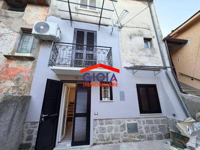 Appartamento in vendita a Carinola CE
