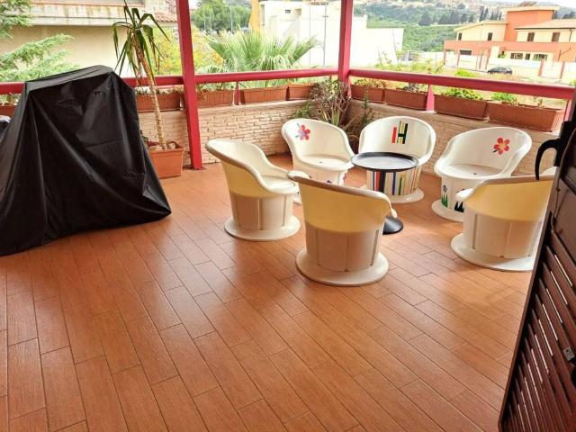 Appartamento in vendita a Carlentini SR