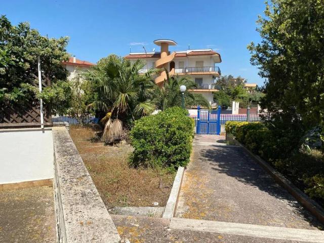Appartamento in vendita a Carlentini SR