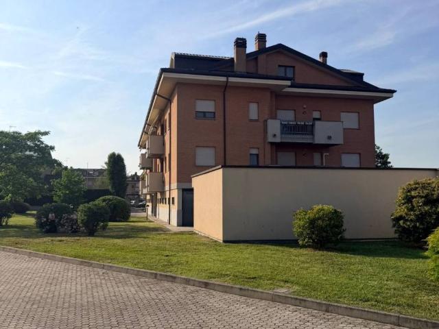 Appartamento in vendita a Carpiano MI