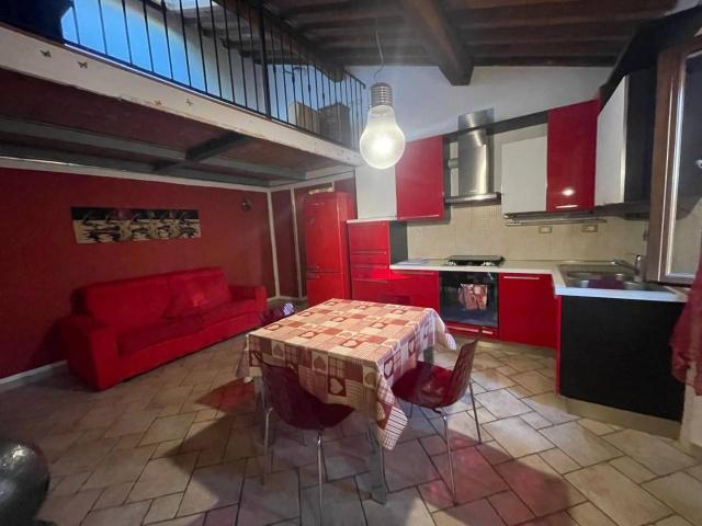 Appartamento in vendita a Carrara