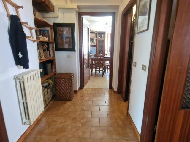 Appartamento in vendita a Carrara