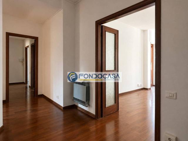 Appartamento in vendita a Carrara