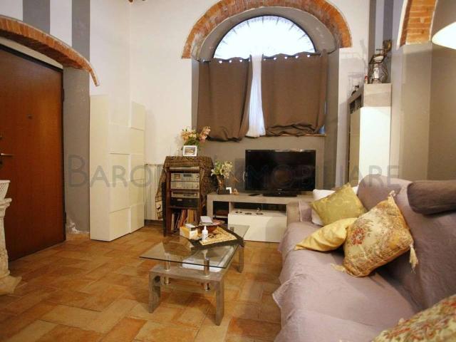 Appartamento in vendita a Carrara