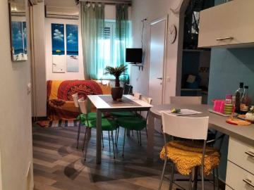 Appartamento in vendita a Carrara