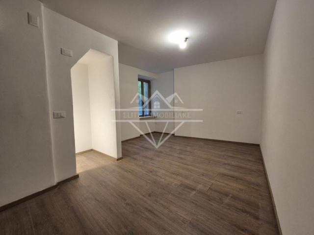 Appartamento in vendita a Carrara