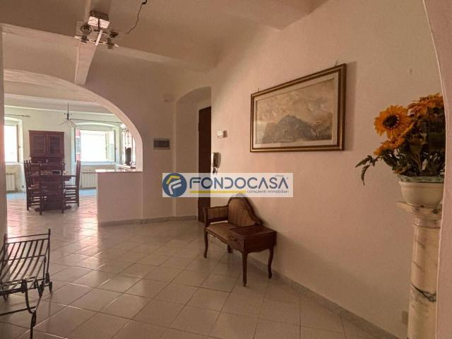 Appartamento in vendita a Carrara
