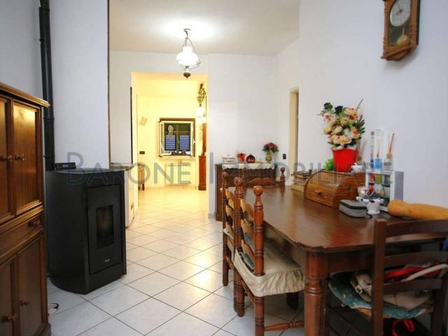 Appartamento in vendita a Carrara