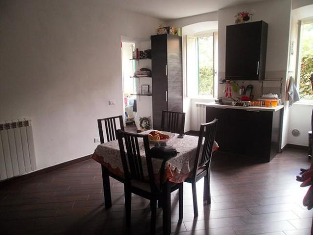 Appartamento in vendita a Carrara