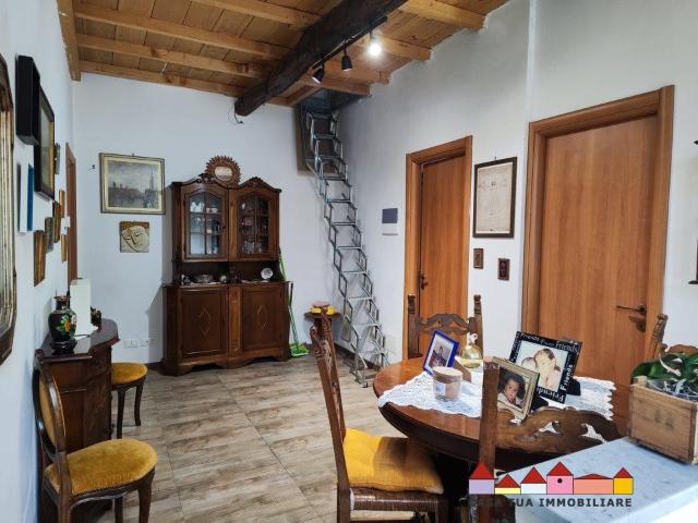 Appartamento in vendita a Carrara
