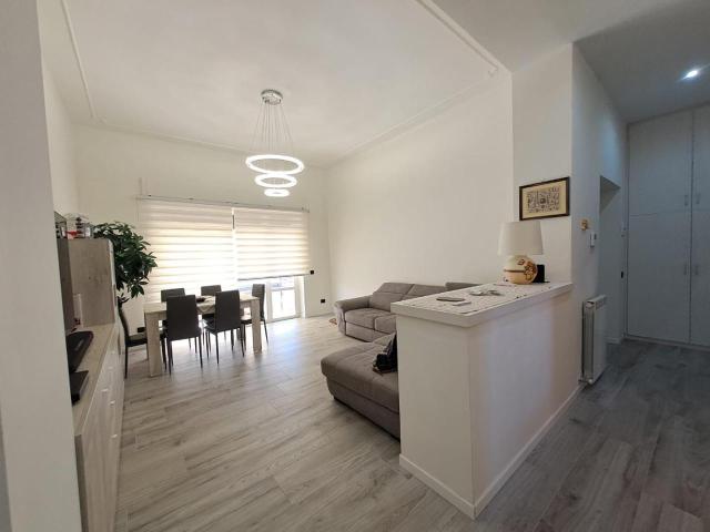 Appartamento in vendita a Carrara