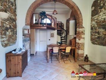 Appartamento in vendita a Carrara