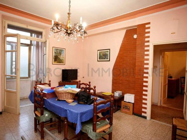 Appartamento in vendita a Carrara