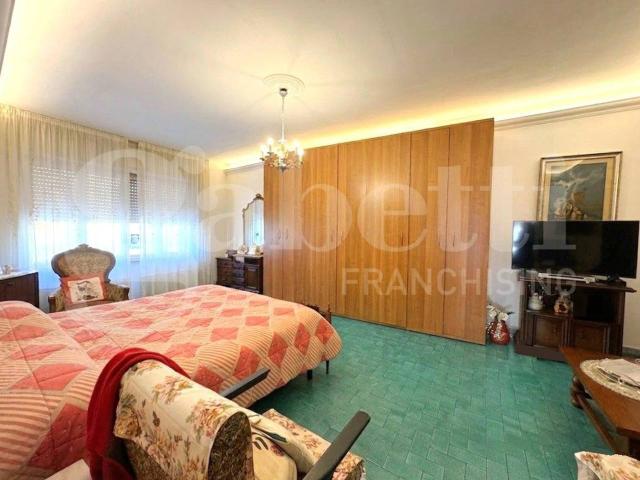 Appartamento in vendita a Carrara