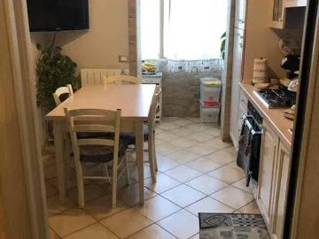 Appartamento in vendita a Carrara MS