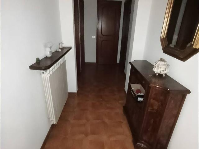 Appartamento in vendita a Carrara MS