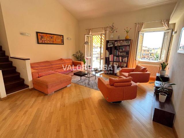 Appartamento in vendita a Carrara MS