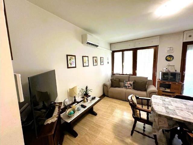 Appartamento in vendita a Carrara MS