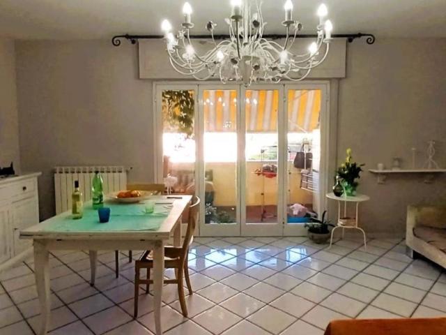 Appartamento in vendita a Carrara MS