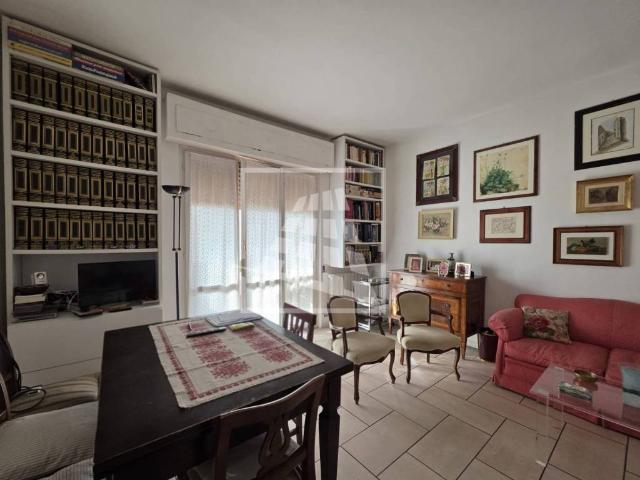 Appartamento in vendita a Carrara MS